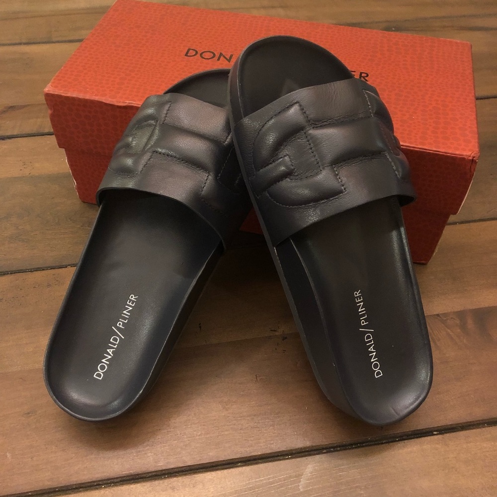 Donald Pliner Buoy Nappa Slippers